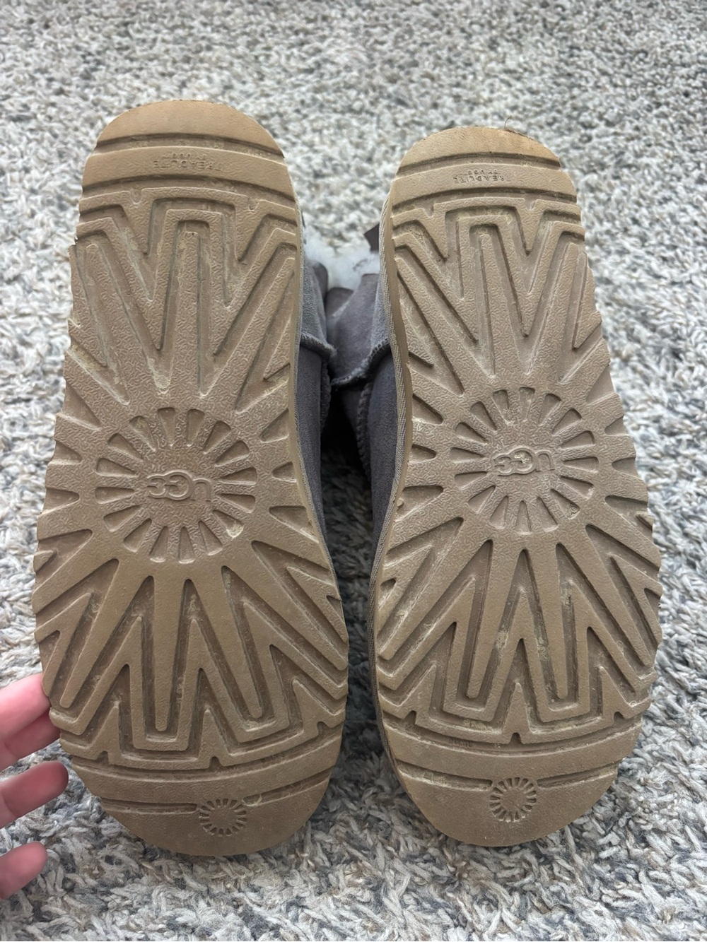Ugg boots - Picture 4 of 4